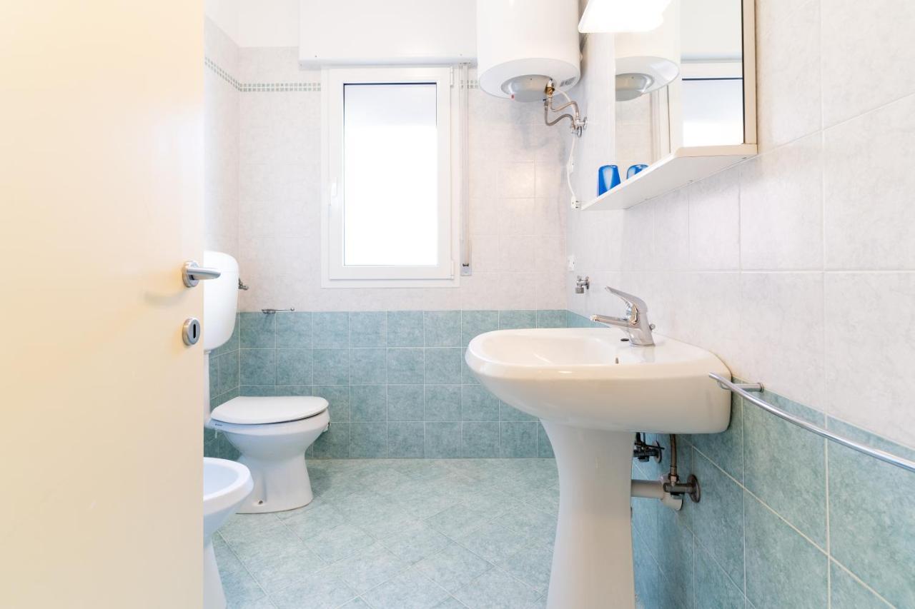 Ca' Mira Apartments Caorle Exterior photo